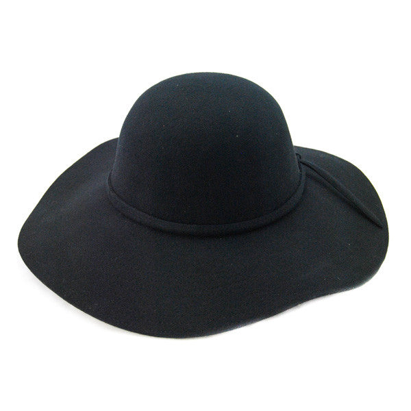 Jeanne Simmons - Black 4.5" Flat Brim Hat